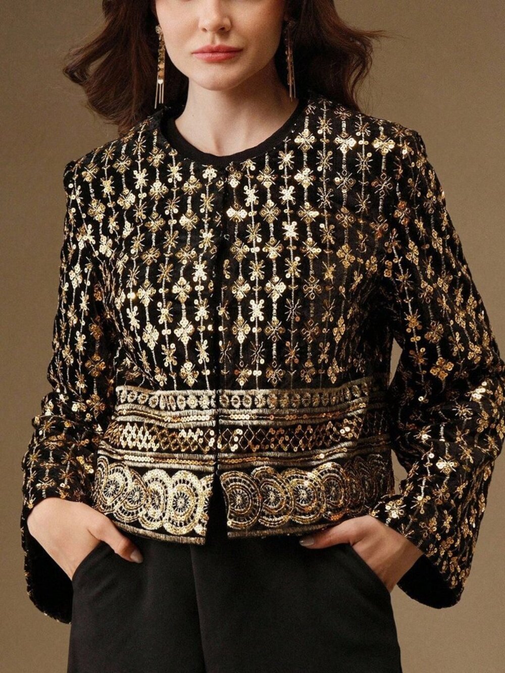 Women's Black Elegant Velvet Beaded Embroidered Flare Sleeve Round Neck Jacket